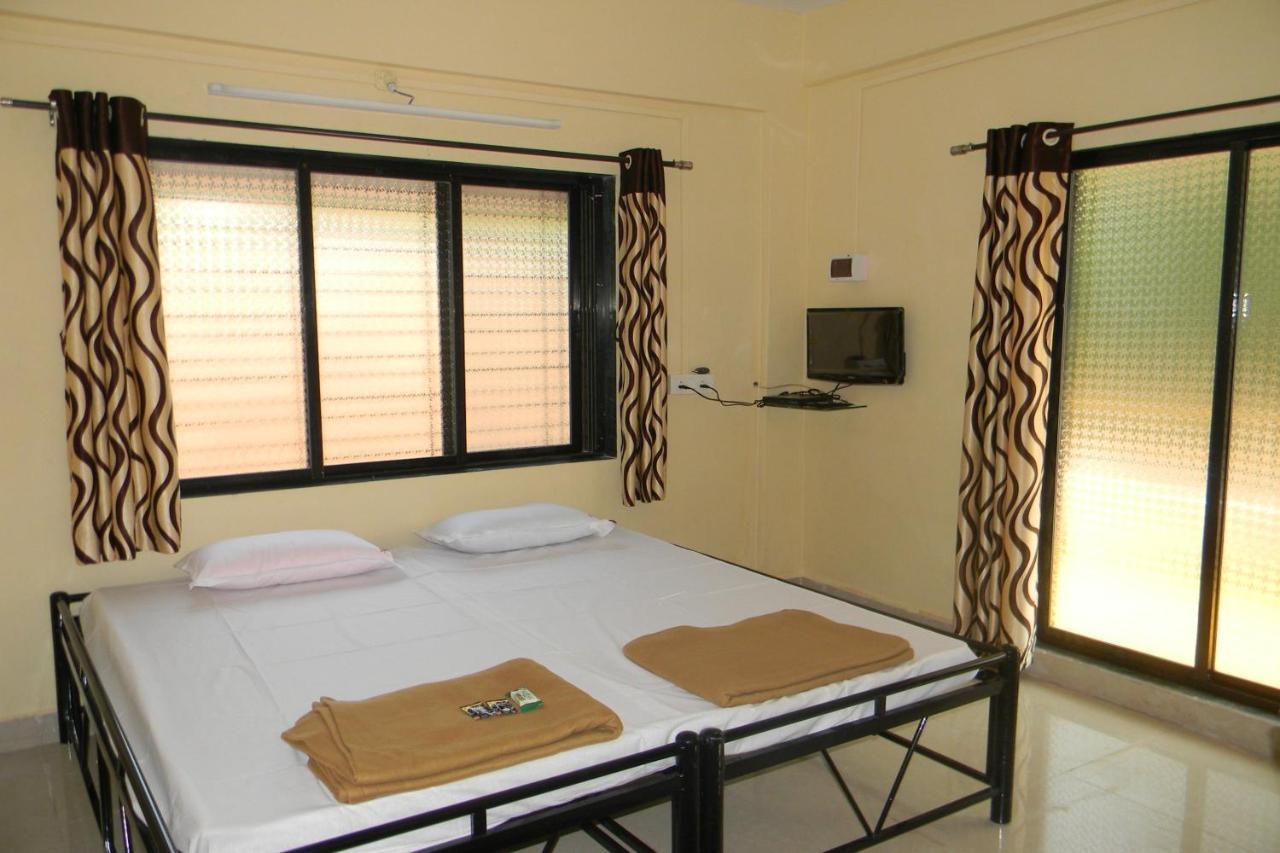 Suma Beach Resort Dāpoli Eksteriør billede