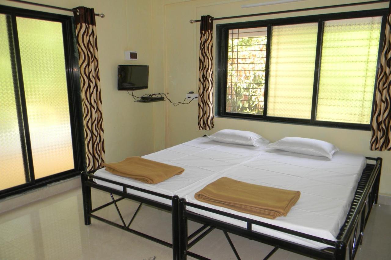 Suma Beach Resort Dāpoli Eksteriør billede