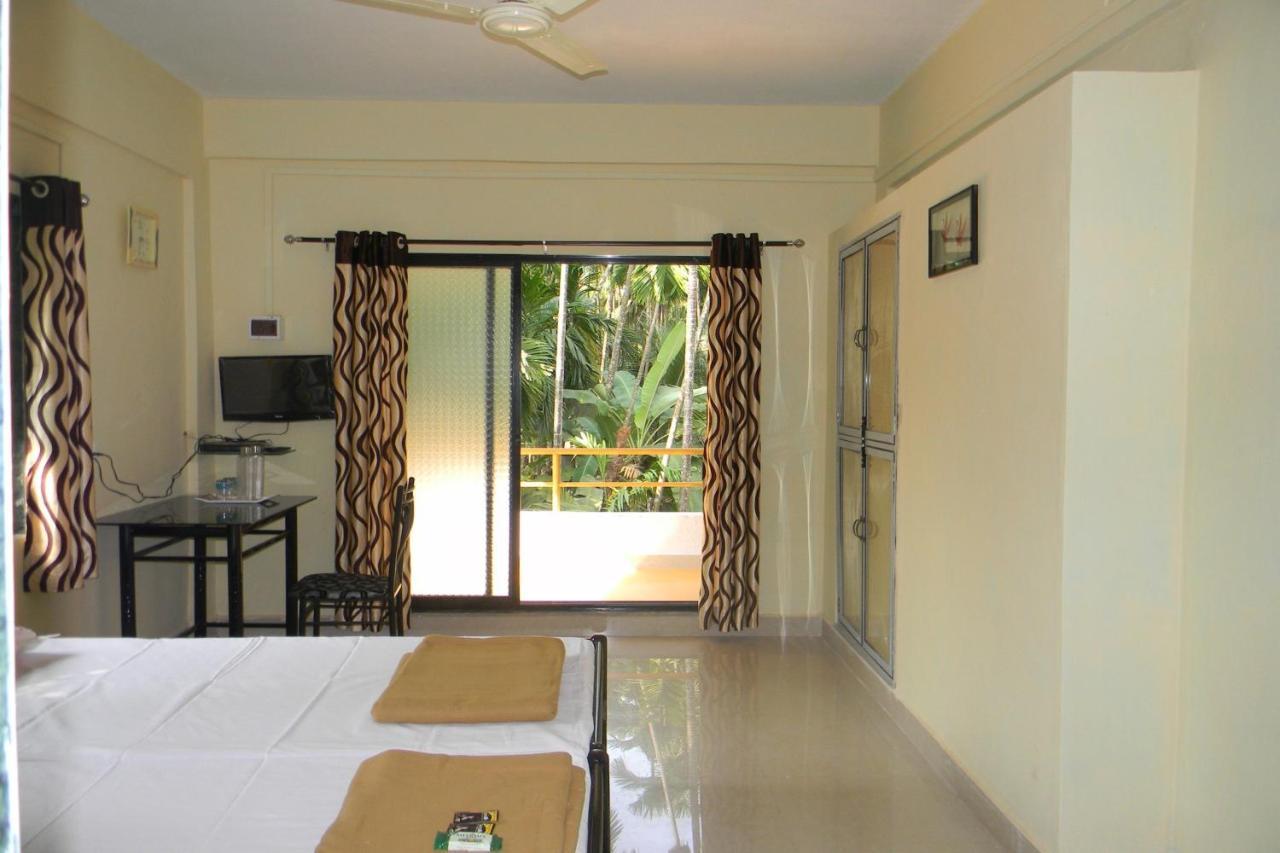 Suma Beach Resort Dāpoli Eksteriør billede
